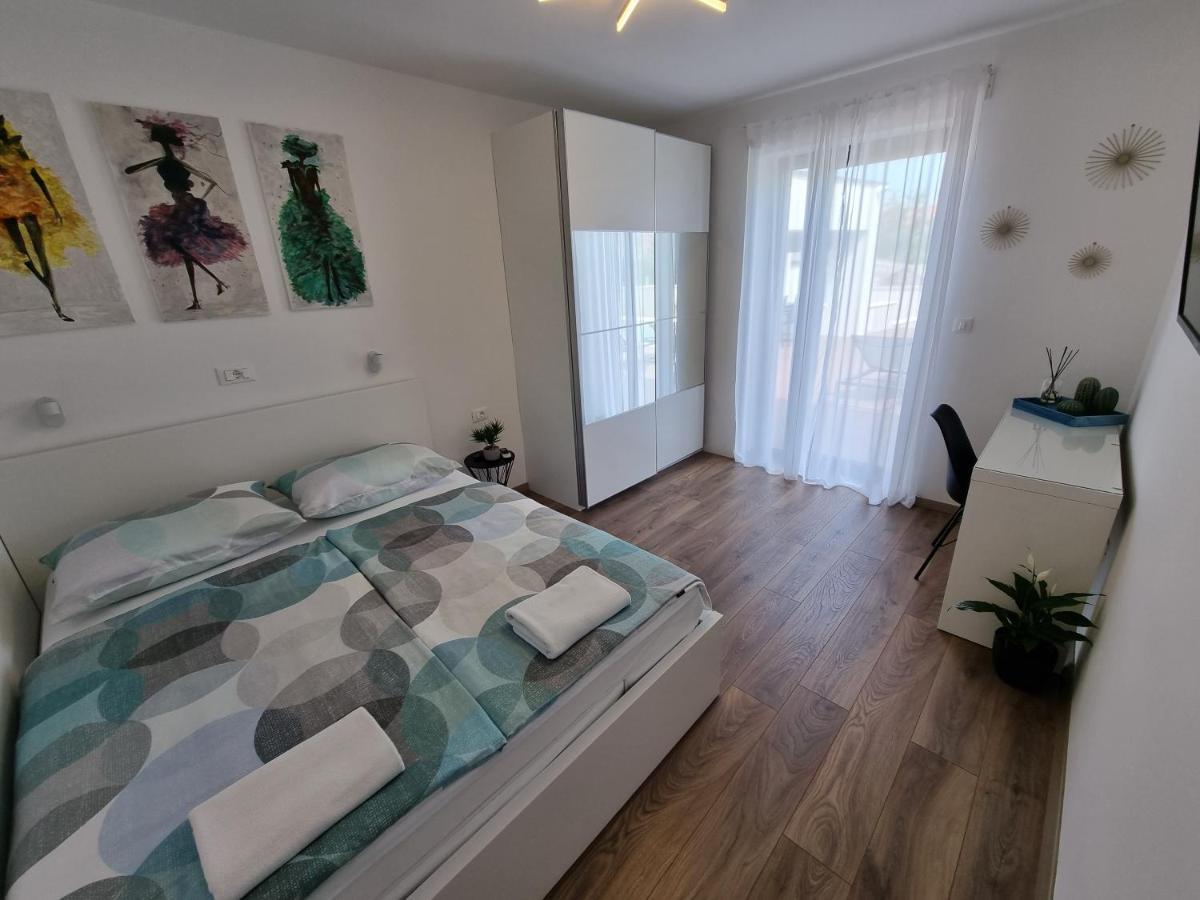 Villa Lana Valbandon Eksteriør billede